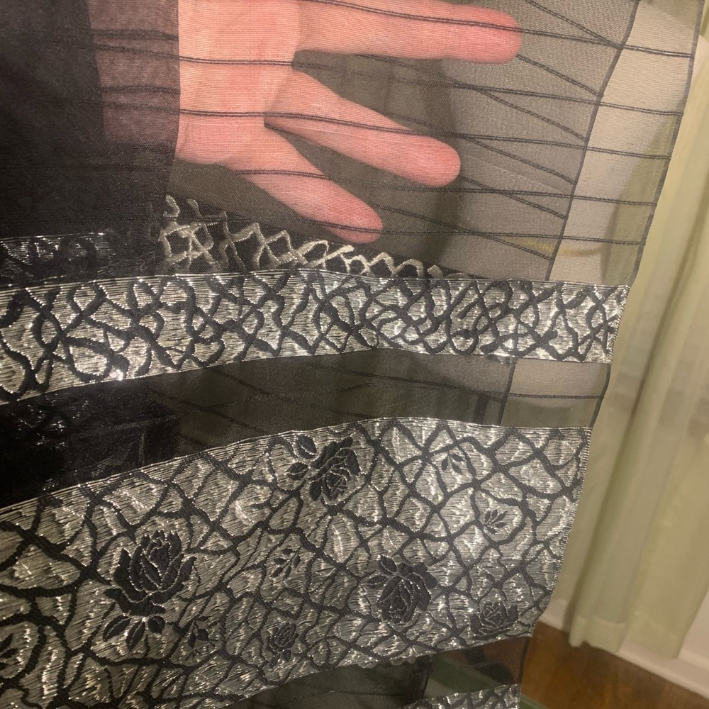 Elegant Black and Silver Sheer Shawl - Picture 6 of 6